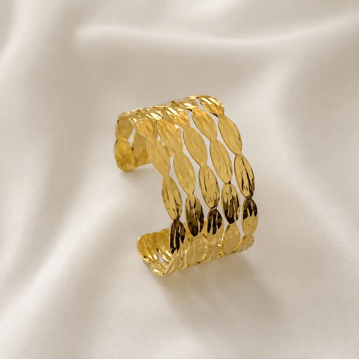 Textured cuff bangle