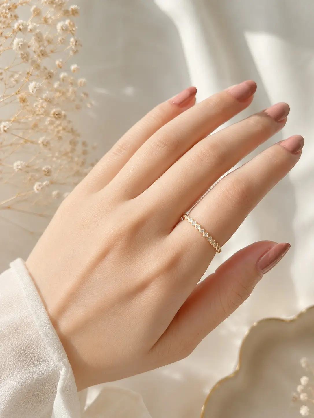 Minimal stone ring