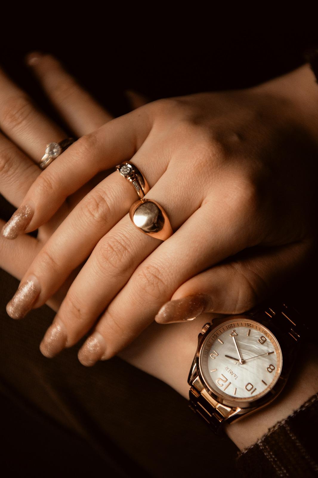 Watch stacks